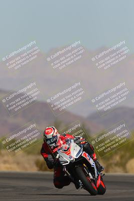 media/Nov-06-2023-Moto Forza (Mon) [[ce023d0744]]/3-Intermediate Group/Session 3 (Turn 5)/